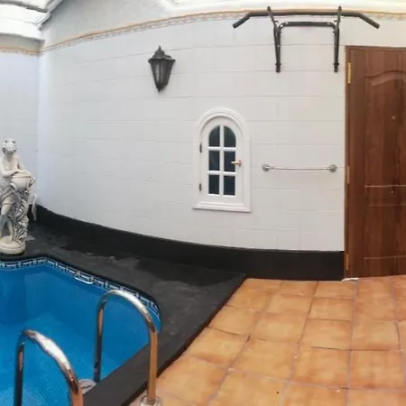 Villa Versalles *